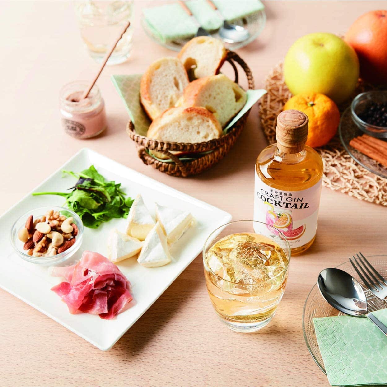 CRAFT GIN COCKTAIL GRAPEFRUIT AND HERBS 300 ML Umeshuthai 梅酒タイ ร้าน