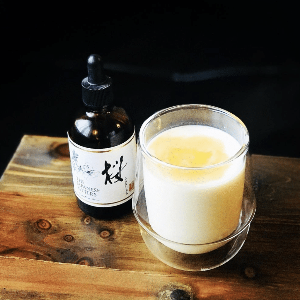 THE JAPANESE BITTERS SAKURA 200 ML Umeshuthai 梅酒タイ ร้านขายเหล้าบ๊วย